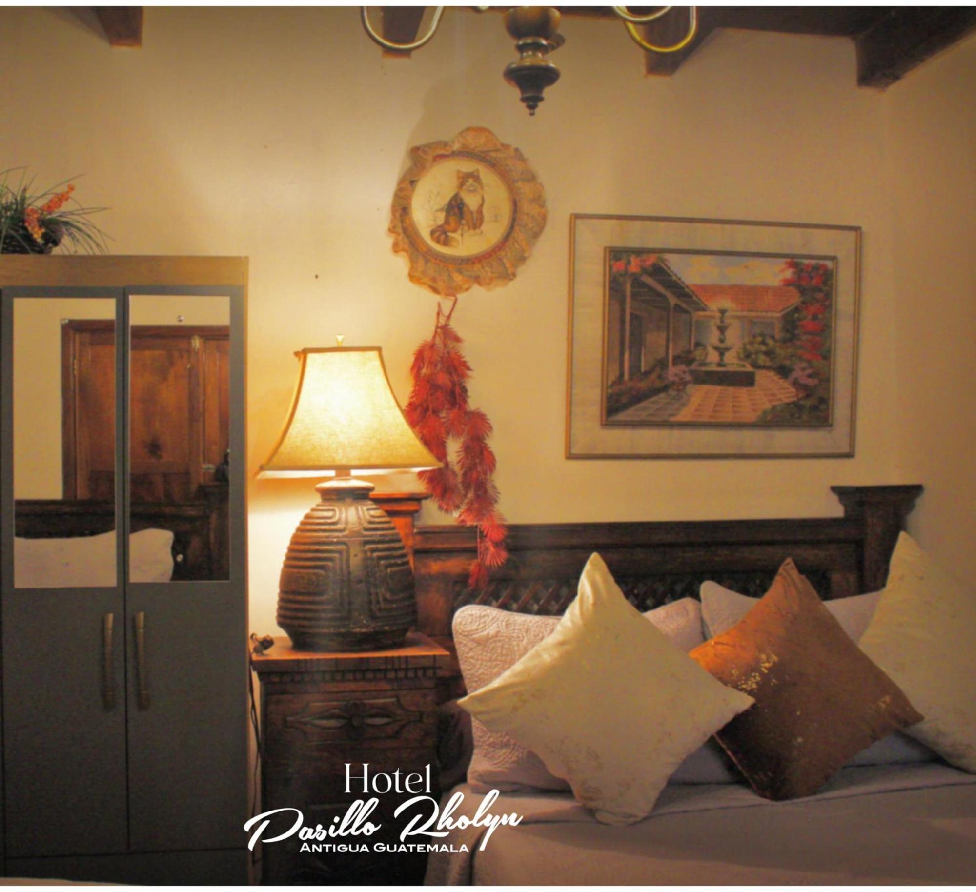 Hotel Rholyn Pura Vida !! Antigua Екстериор снимка